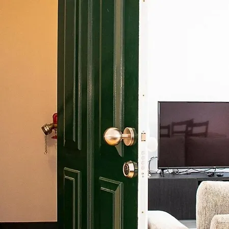 Bairro Alto Bright 2 Bdr With Ac Appartamento *