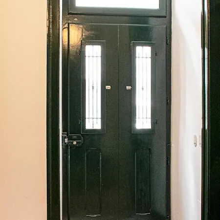 Bairro Alto Bright 2 Bdr With Ac Appartamento Lisbona