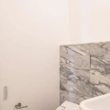 Apartment Bairro Alto Bright 2 Bdr With Ac Lisbon