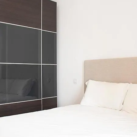 Bairro Alto Bright 2 Bdr With Ac